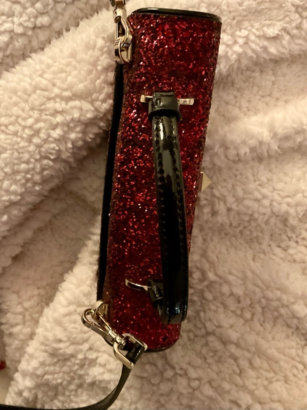 Kate Spade Odette red Glitter Crossbody with Floral Medallion- - Picture 3 of 6
